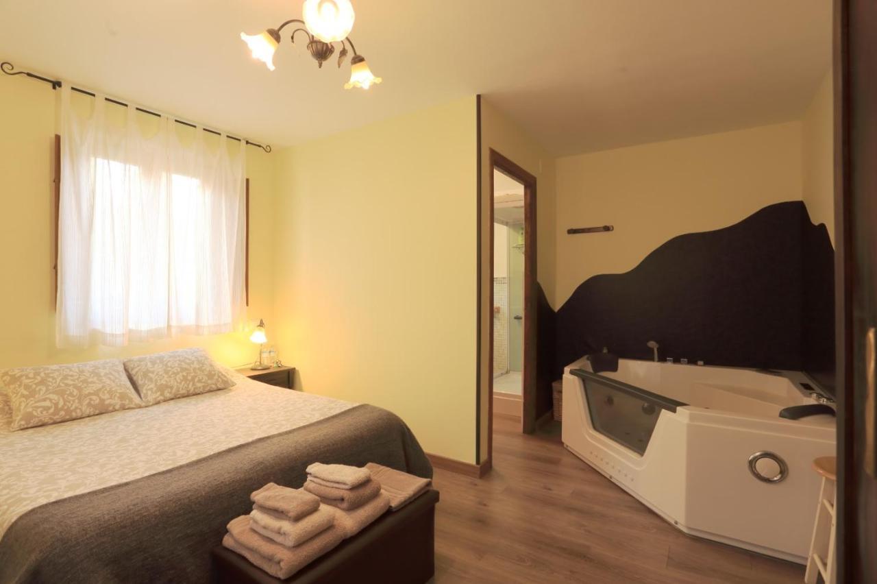 Casa Senderuela Pensionat Panzares Exteriör bild
